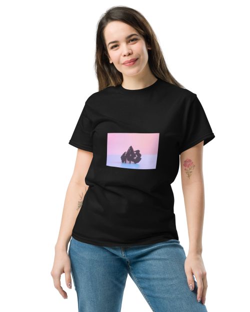 island classic tee